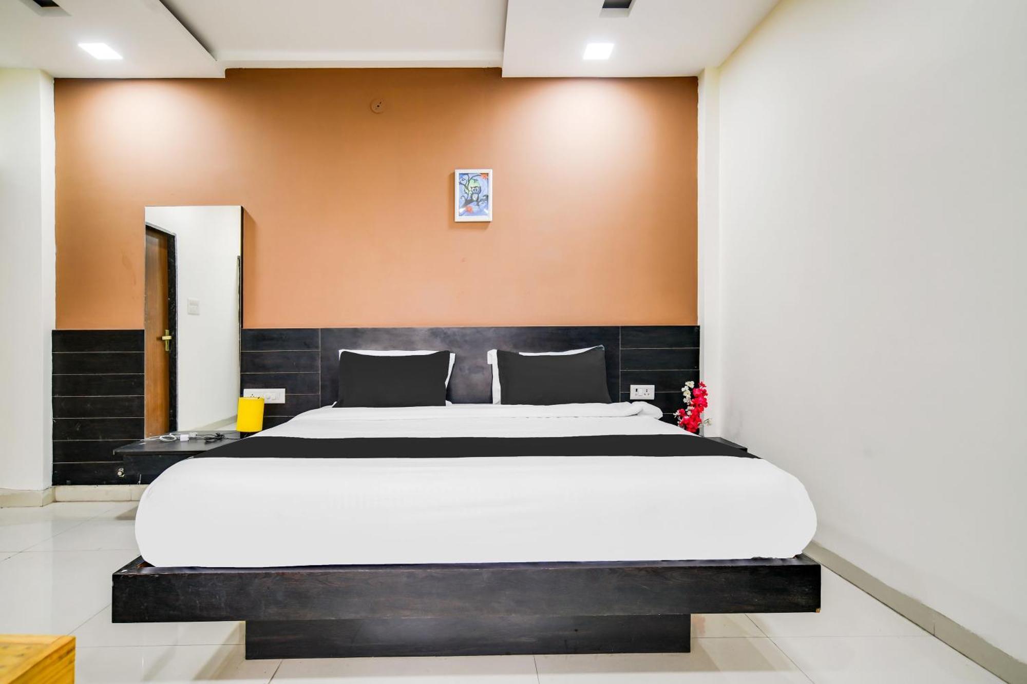 Super Collection O Indore Near Omax City 1 Kanadiya Exterior foto