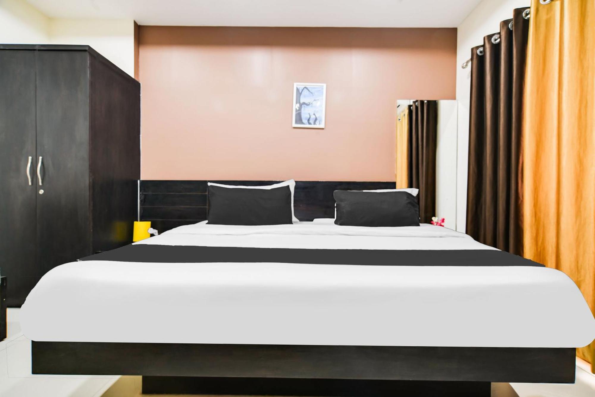 Super Collection O Indore Near Omax City 1 Kanadiya Exterior foto